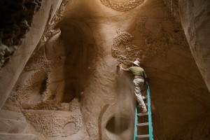 Construção em caverna de arenito