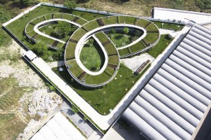 Telhado Verde com Horta em Jardim de infância no Vietnã
