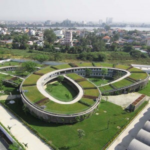 Telhado Verde com Horta em Jardim de infância no Vietnã